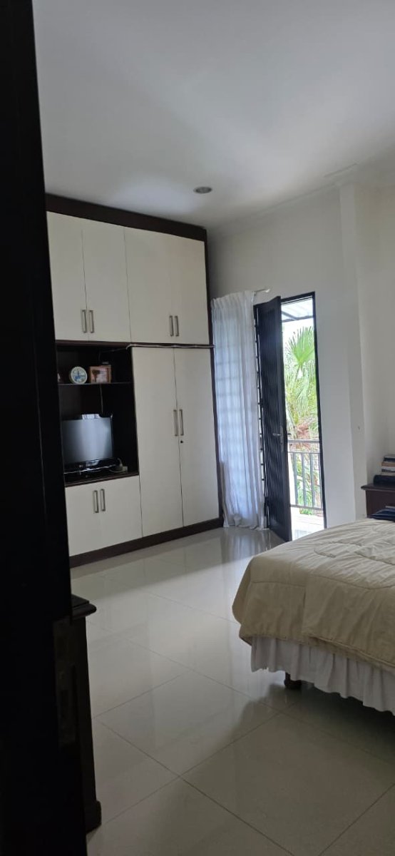 Dijual Rumah Nyaman Dan Asri Di Cluster Mitra Gading Villa, Kelapa Gading - Jakarta Utara - Foto 8