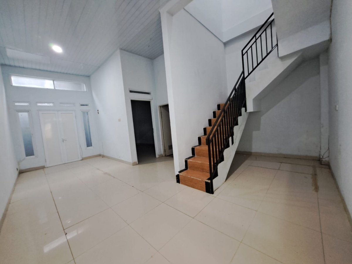 Dijual rumah di Taman Buaran Indah Serua Ciputat Tangerang Selatan - Foto 4