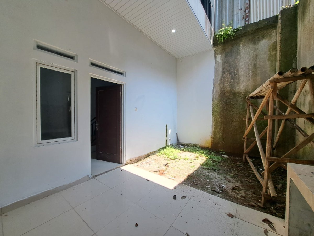 Dijual rumah di Taman Buaran Indah Serua Ciputat Tangerang Selatan - Foto 3