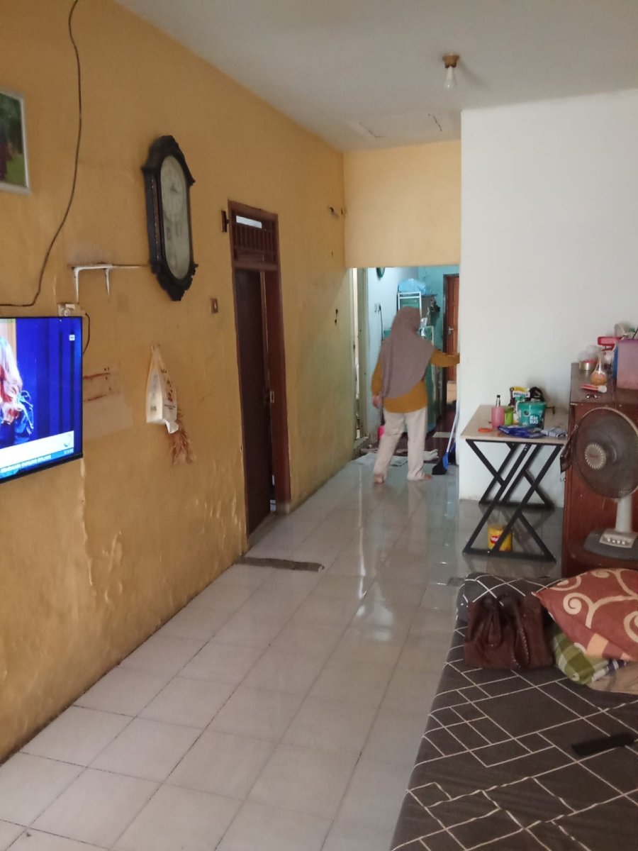 Dijual rumah ada 3 kontrakan dan 1 warteg di pinggir jalan Kaumpandak Cibinong Bogor - Foto 6