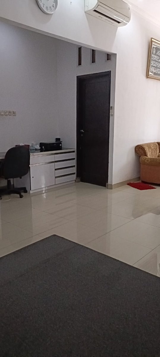 Dijual rumah di Cisalak Depok Jawa Barat - Foto 2