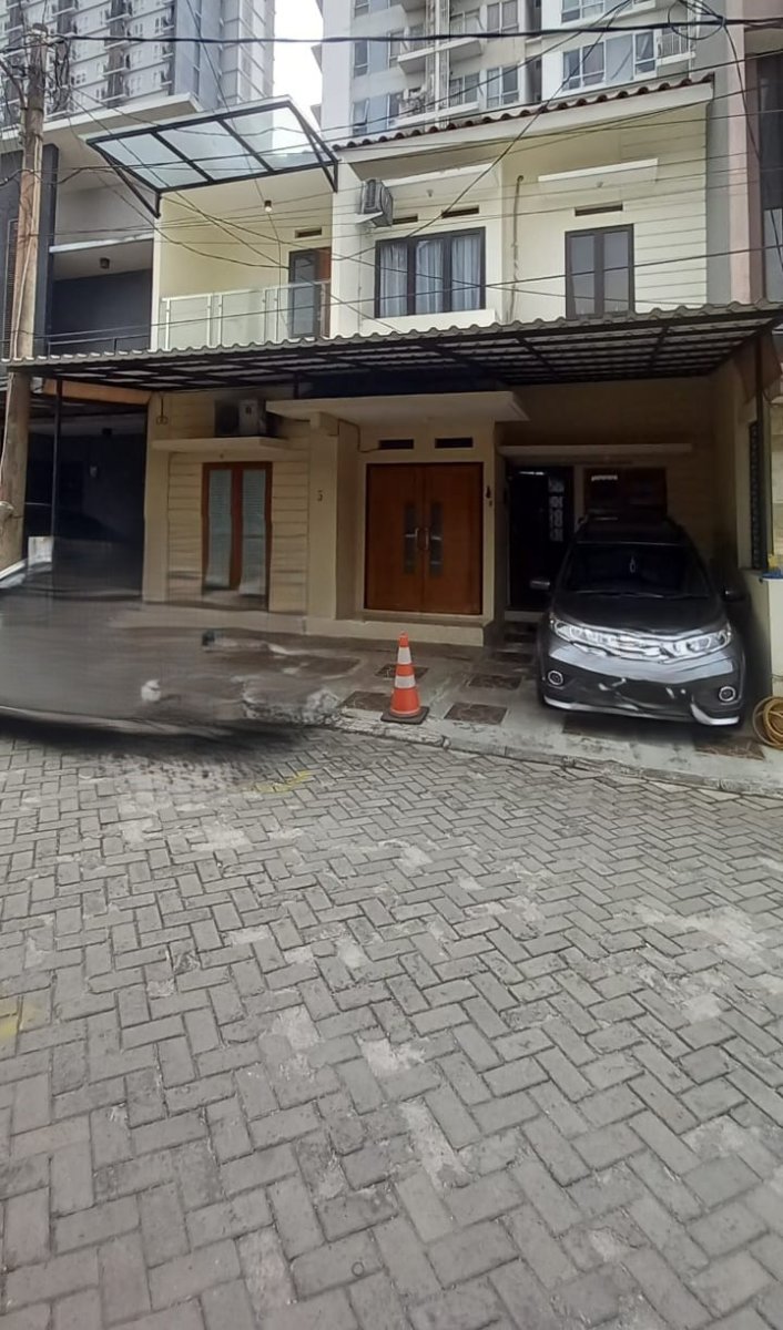 Dijual Rumah di Bintaro Pratama Townhouse Bintaro Tangsel - Properti | Harcourts