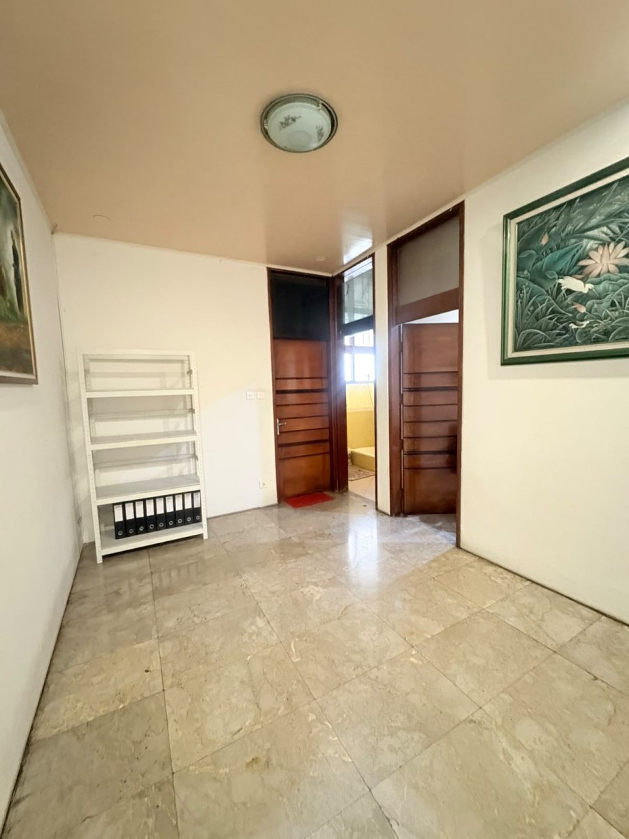 Jual Rumah di Pinggir Jalan Tomang Grogol Petamburan Jakarta Barat I D - Foto 8