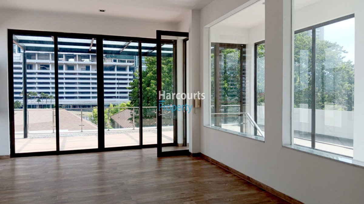Disewakan Townhouse Modern Area Kemang - Foto 12