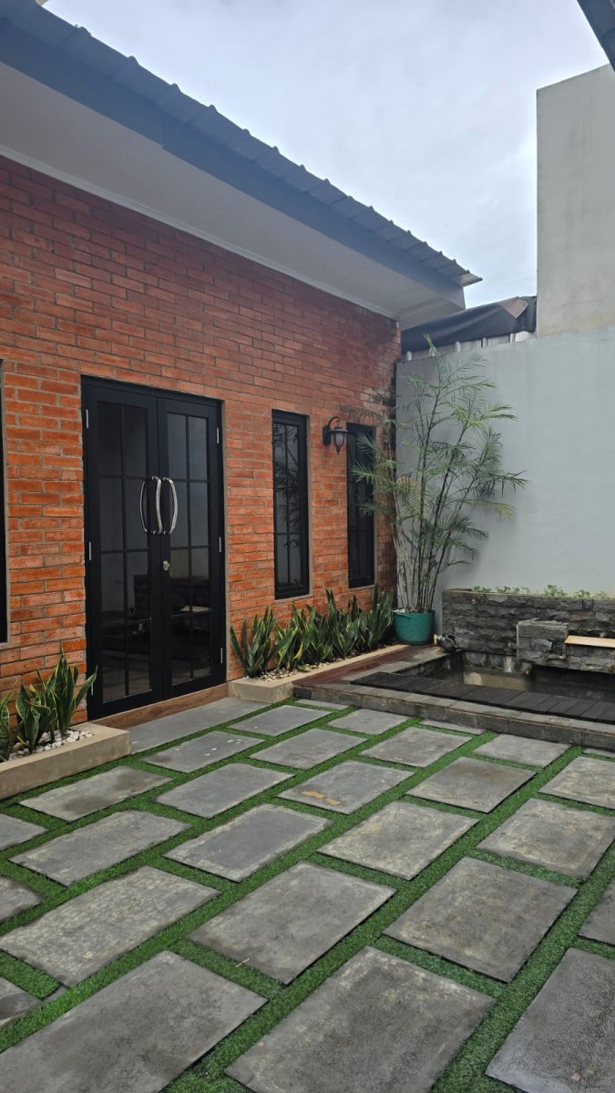 Rumah Full Furnish Premium Grand Wisata - Foto 6