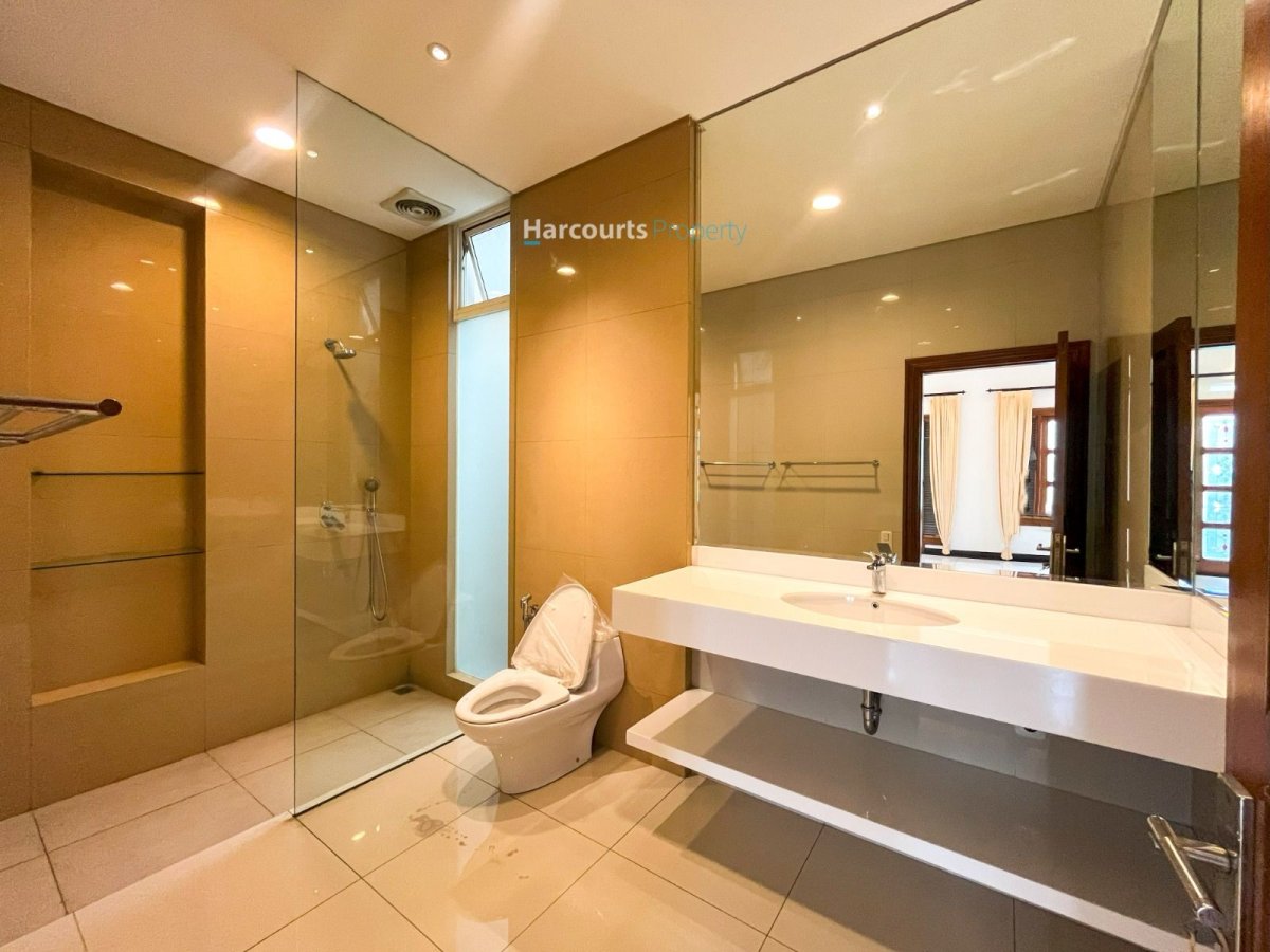 Disewakan Rumah Klasik Kawasan Elite Area Menteng - Foto 12