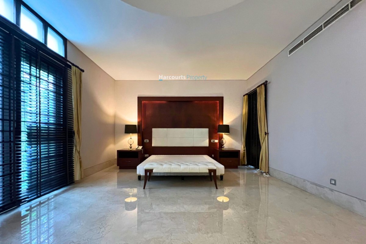 Disewakan Rumah Mewah Kawasan Elite Area Menteng - Foto 8