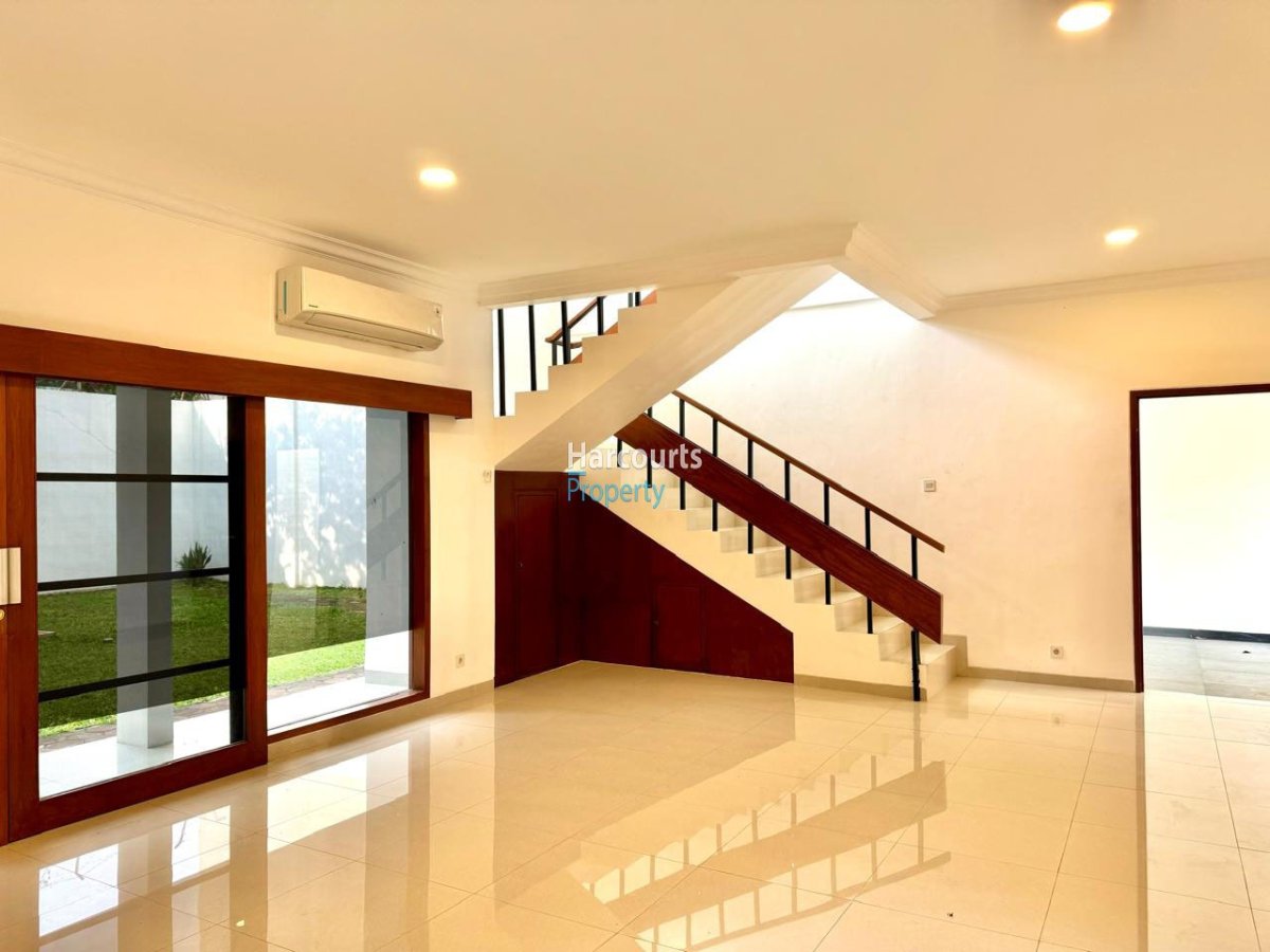 Disewakan Rumah 1 Lantai Bagus dan Terawat Area Menteng - Foto 8