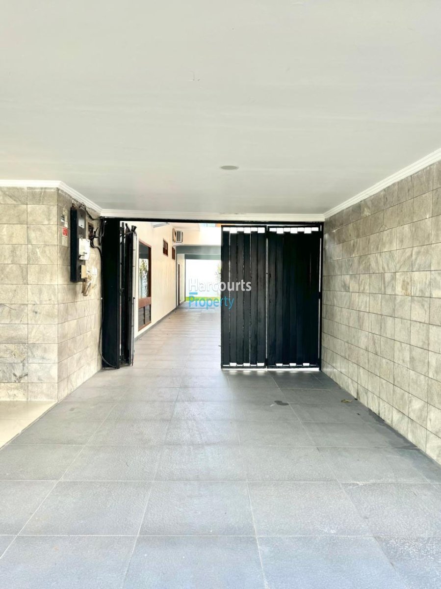 Disewakan Rumah 1 Lantai Bagus dan Terawat Area Menteng - Foto 2