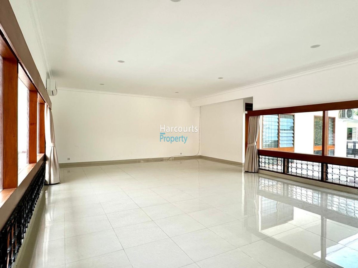 Disewakan Rumah 1 Lantai Bagus dan Terawat Area Menteng - Foto 12