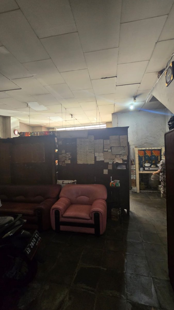 Ruko 4 Lantai Strategis di Jalan Yos Sudarso Solo - Foto 8