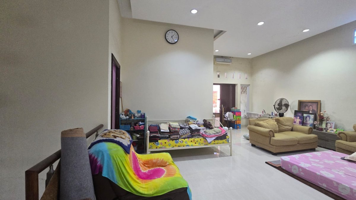 Rumah Minimalis 3 Lantai Siap Huni di Perumahan Grogol Indah Dekat Solo Baru - Foto 5