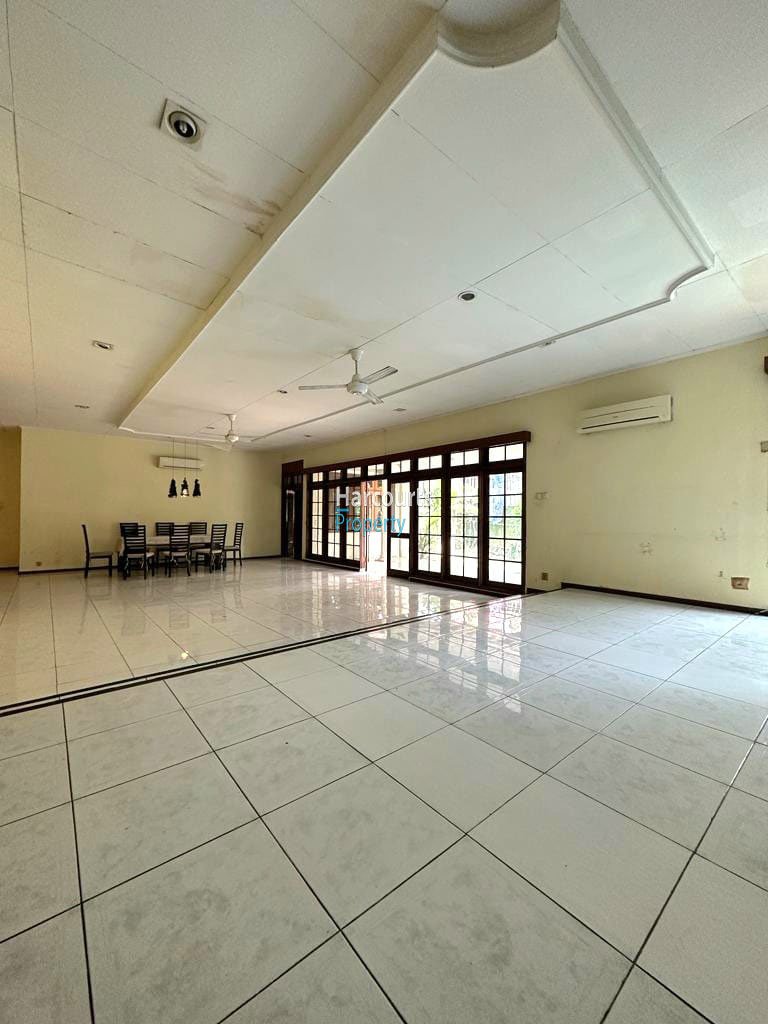 Dijual Rumah Hitung Tanah Area Kemang - Foto 6
