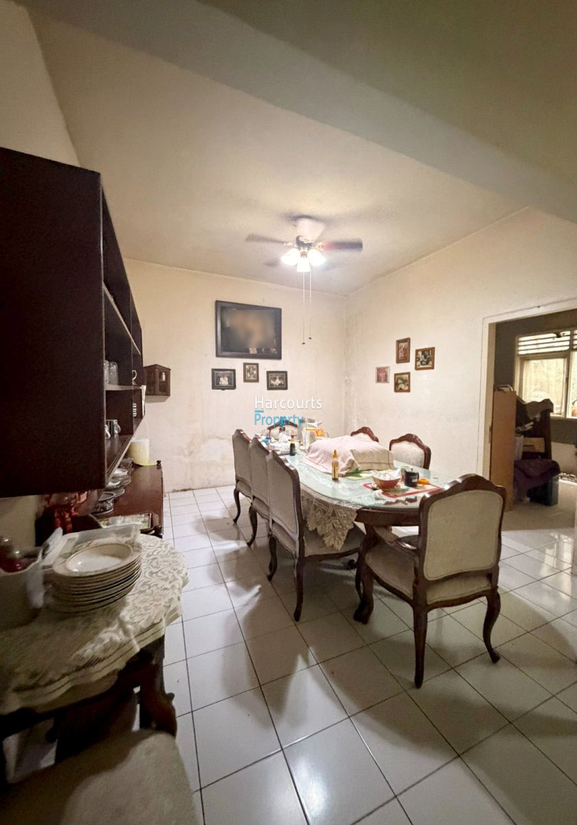 Dijual Rumah Klasik Area Kebayoran Baru - Foto 4