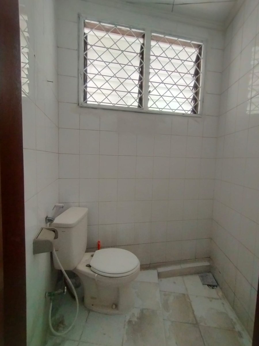 Disewakan Rumah Unfurnished 2LT. Area Komersil Rawa Barat, Kebayoran Baru ZM - Foto 5