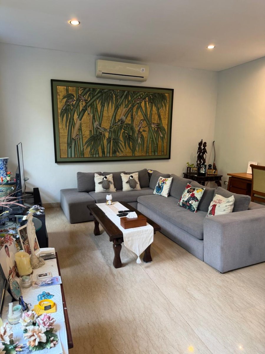 Dijual Rumah Bagus, Rapih, Dan Nyaman Lokasi Strategis Di Atmosfera Residence Jl Pejaten Barat II, Jakarta Selatan - Foto 3