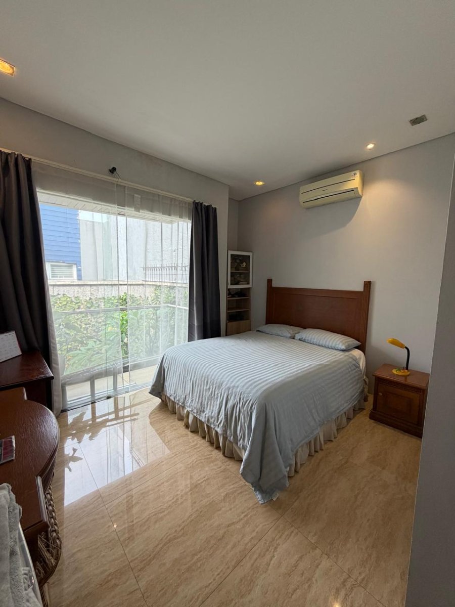 Dijual Rumah Bagus, Rapih, Dan Nyaman Lokasi Strategis Di Atmosfera Residence Jl Pejaten Barat II, Jakarta Selatan - Foto 6