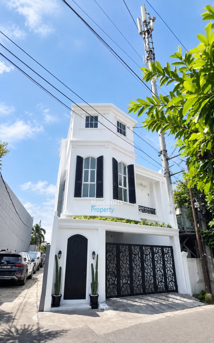 Dijual Rumah Brand New American Minimalist Area Kemang - Properti | Harcourts