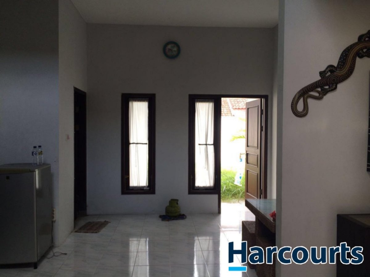 Rumah Nyaman di Cluster Eksklusif Gentan, Solo - Foto 3