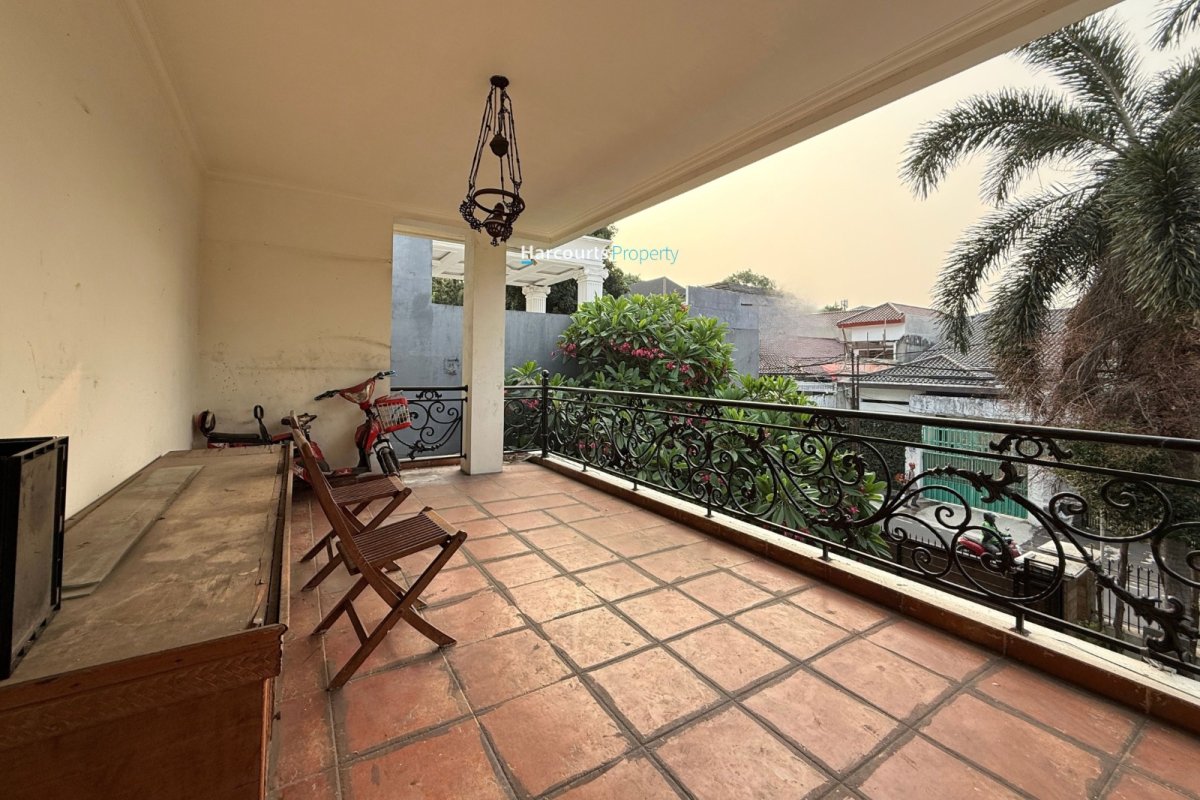 Dijual Rumah Klasik Kawasan Elite Area Menteng - Foto 12