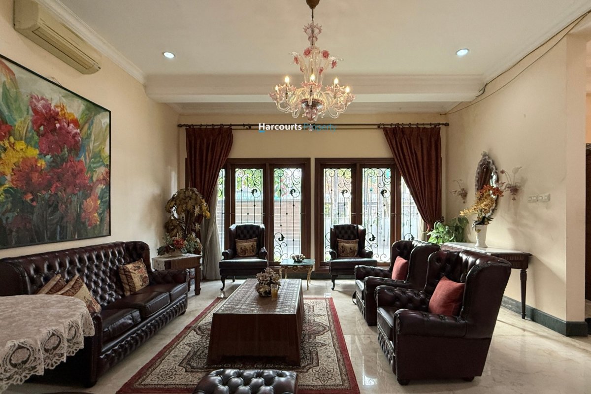 Dijual Rumah Klasik Kawasan Elite Area Menteng - Foto 5