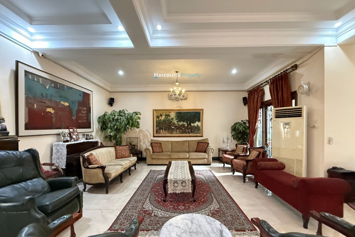Dijual Rumah Klasik Kawasan Elite Area Menteng - Foto 4