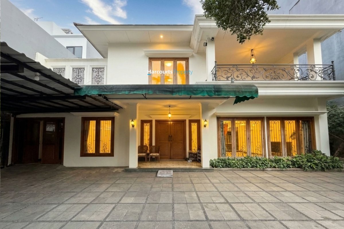 Dijual Rumah Klasik Kawasan Elite Area Menteng - Foto 2