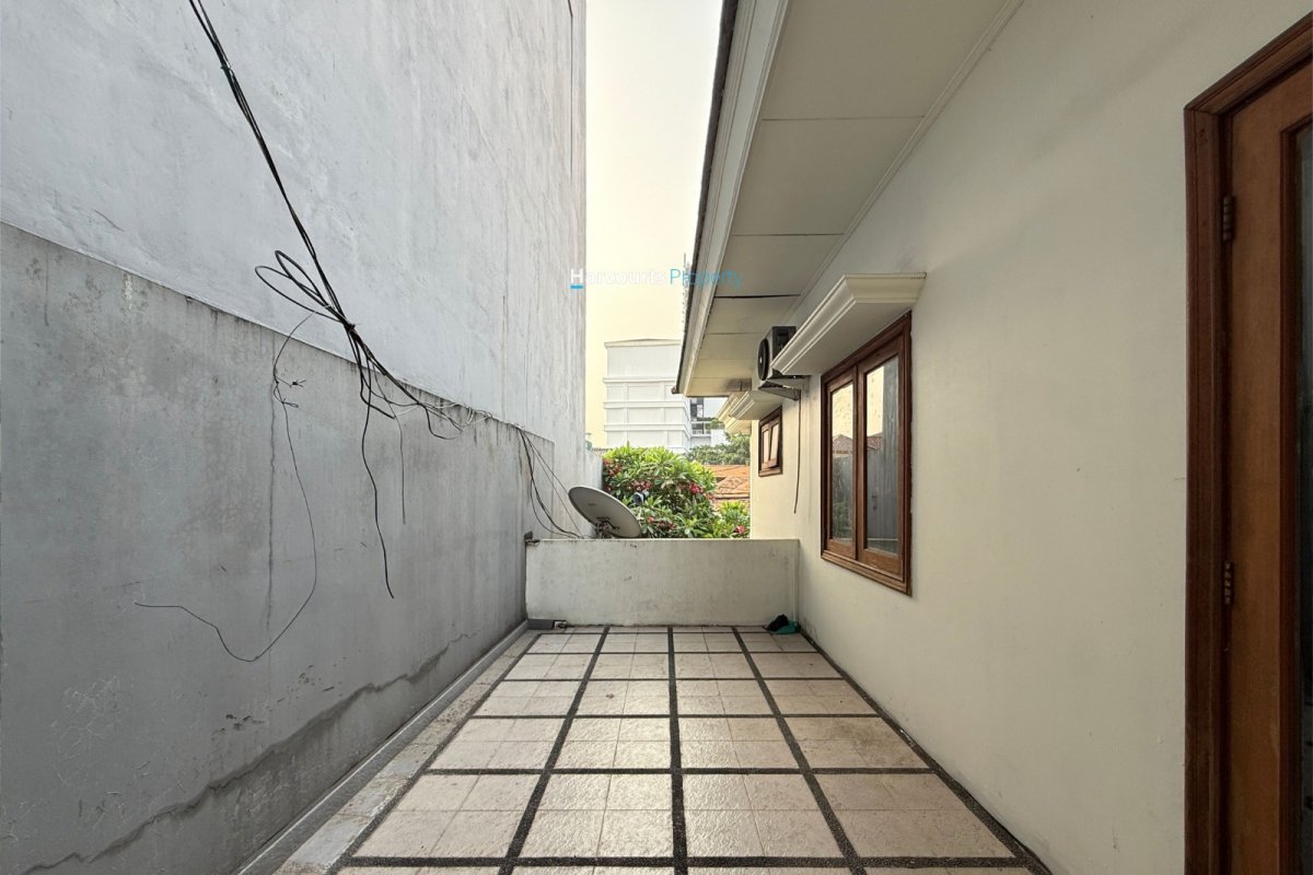Dijual Rumah Klasik Kawasan Elite Area Menteng - Foto 11