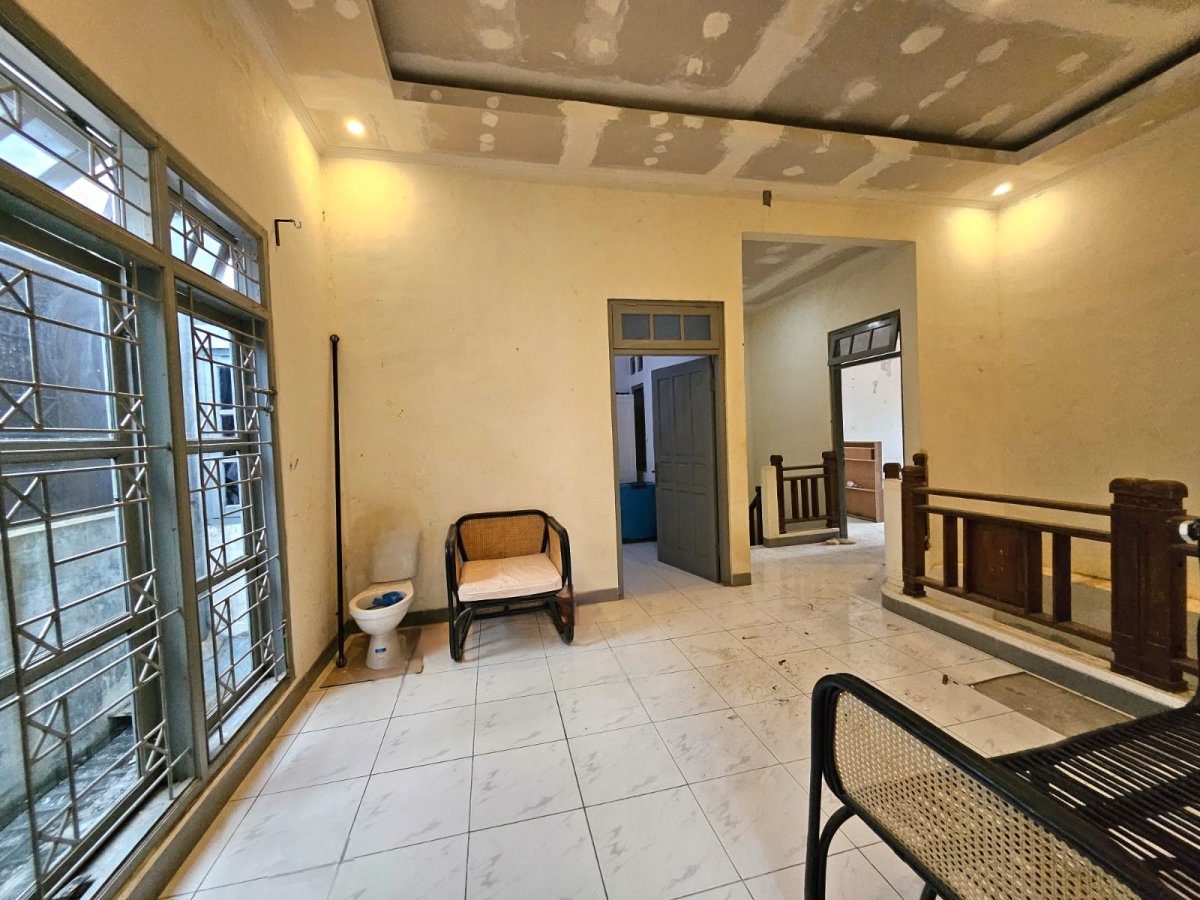 Rumah 2 Lantai di Fajar Indah Solo - Foto 5
