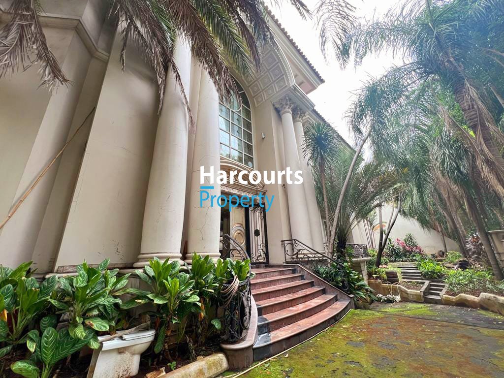 Dijual Rumah Mewah Lokasi Strategis Area Simprug - Properti | Harcourts