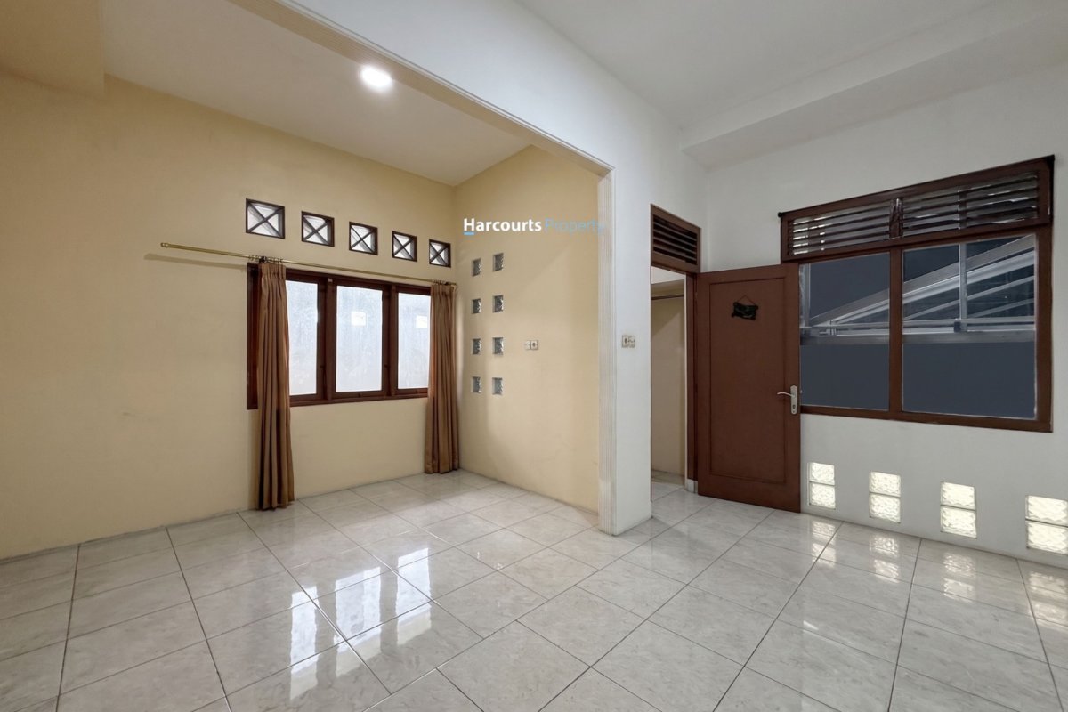 Disewakan Tempat Usaha 2 Lantai Lokasi Strategis Area Senopati Kebayoran Baru - Foto 3