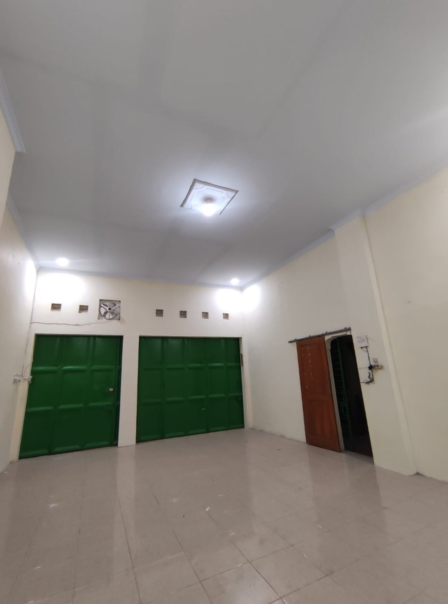 DIJUAL RUMAH  BONUS 3 KAMAR KOST FULL PENGHUNI - Foto 7