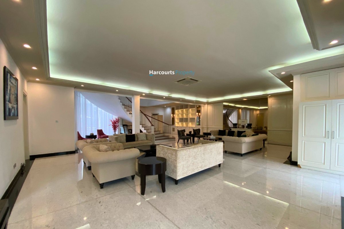 Disewakan Rumah Mewah Lokasi Strategis Area Patra Kuningan - Foto 2