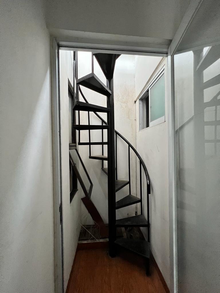 Rumah 2,5 Lantai Jakarta Garden City – Dekat AEON Mall - Foto 5