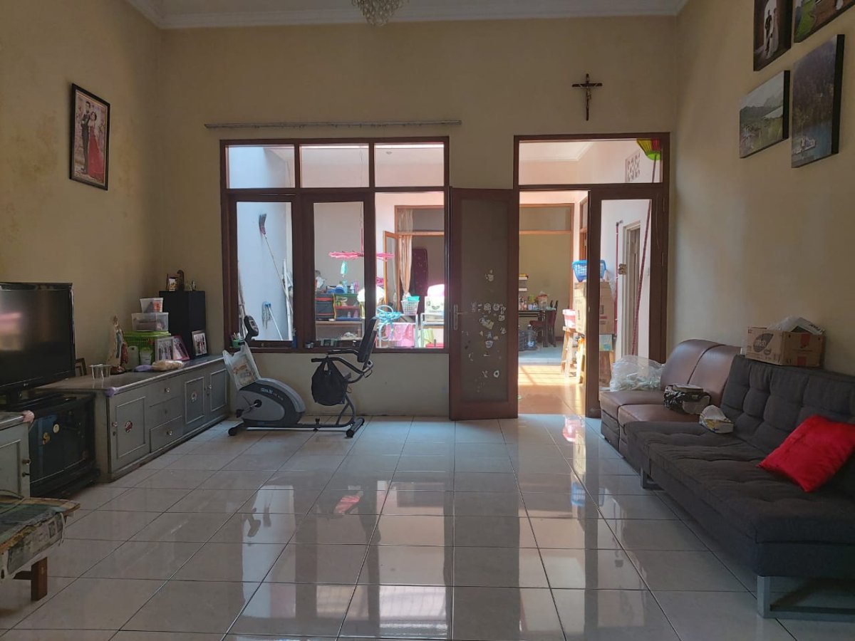 Rumah dan Ruang Usaha Siap Pakai di Tengah Kota, Tipes, Serengan, Solo - Foto 7