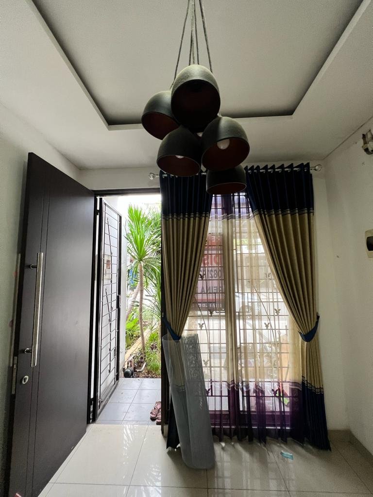 Rumah 2,5 Lantai Jakarta Garden City – Dekat AEON Mall - Foto 4
