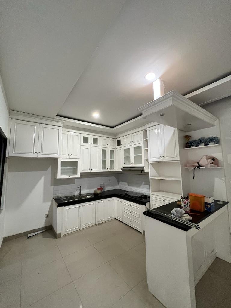 Rumah 2,5 Lantai Jakarta Garden City – Dekat AEON Mall - Foto 10