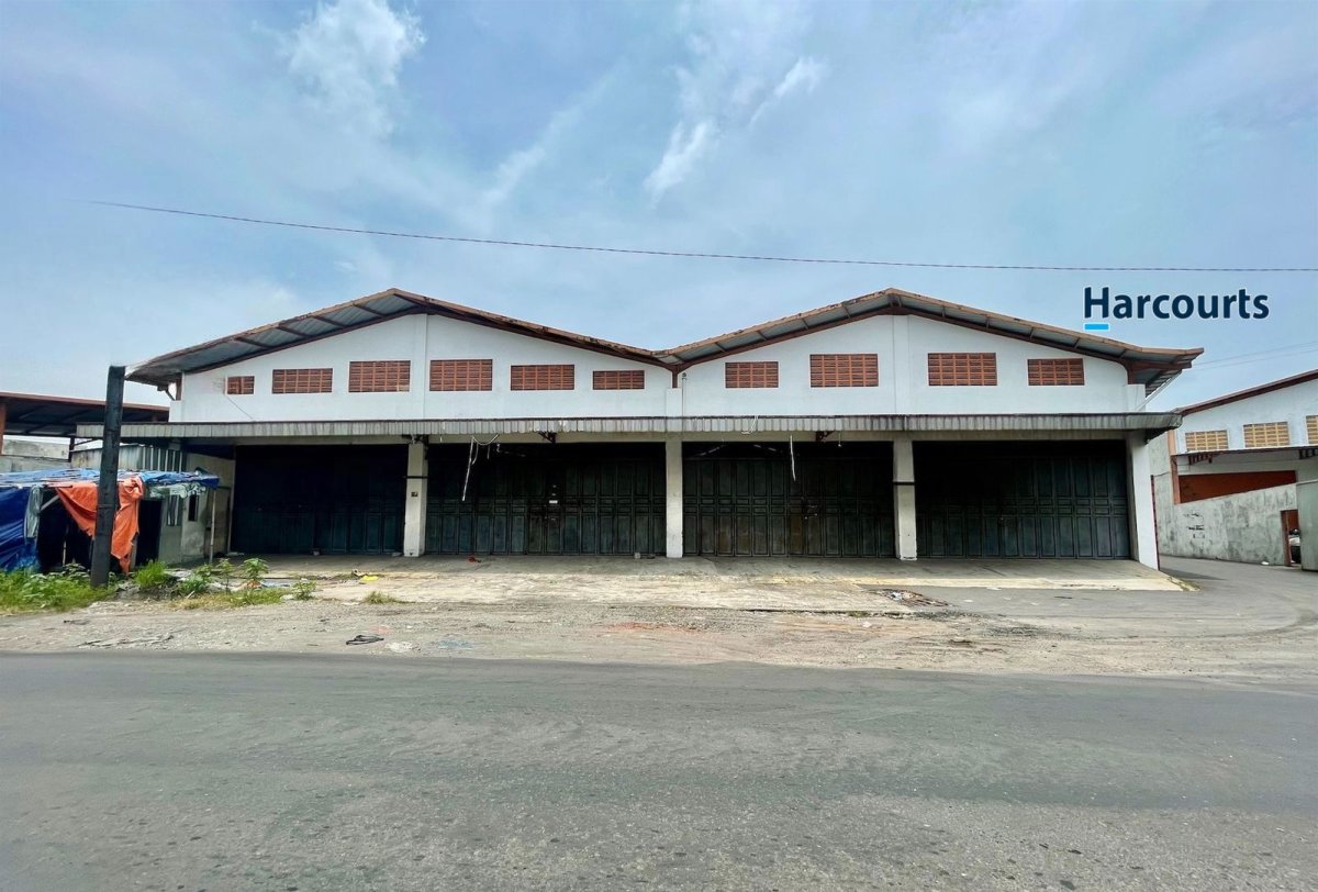 Gudang Siap Pakai Akses Kontainer Dekat Solo Baru - Properti | Harcourts