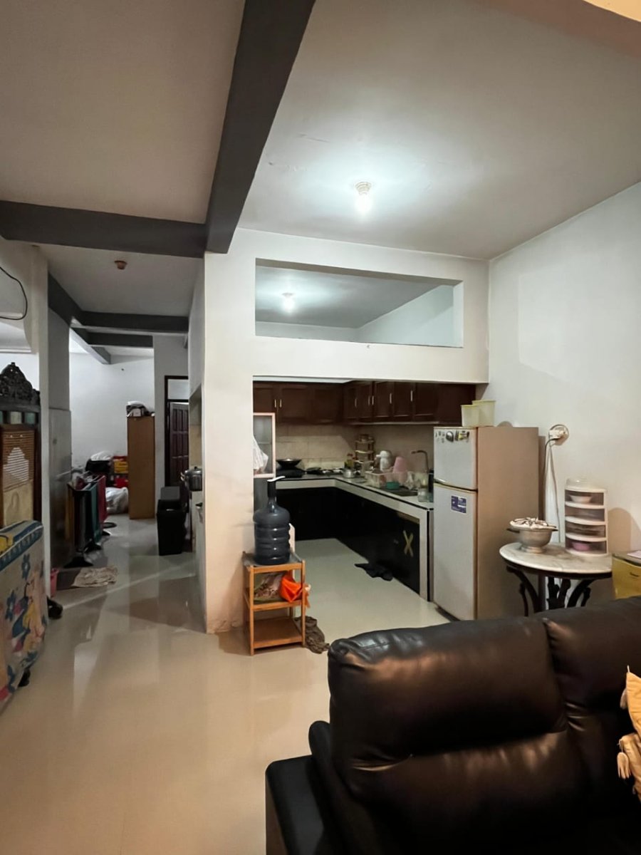 Rumah Bagus 1,5 Lantai Siap Huni di Cluster Gentan - Foto 9