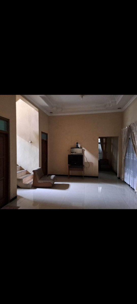 RUMAH DAN BANGUNAN USAHA STRATEGIS JEBRES - Foto 5