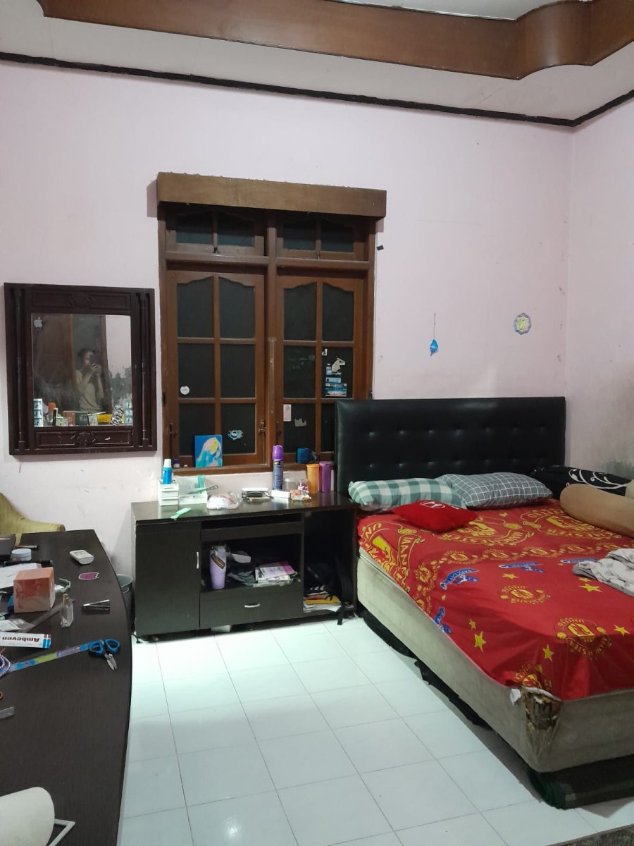 RUMAH STRATEGIS PINGGIR JALAN BANJARSARI SOLO - Foto 4