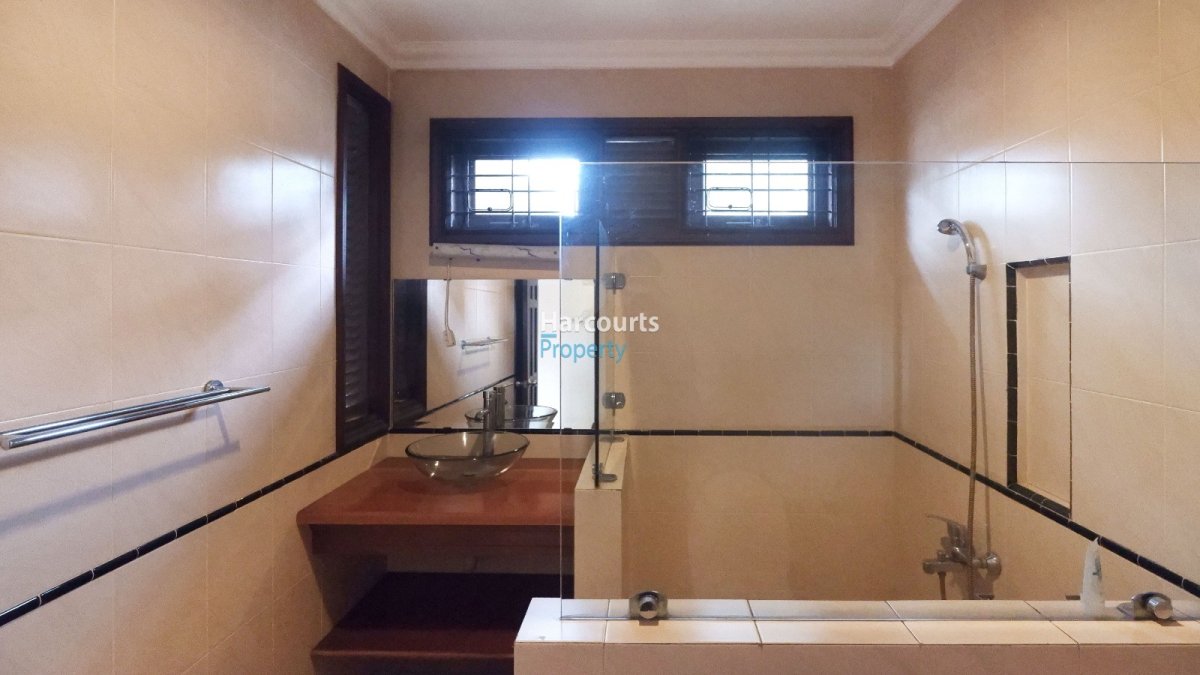 Dijual Rumah Terawat Area Kebayoran Baru - Foto 9