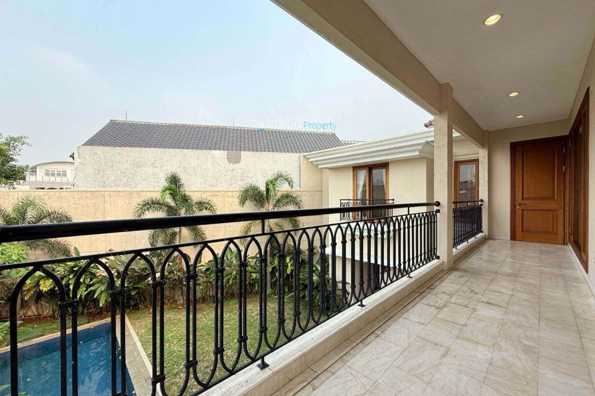 Disewakan Rumah Modern Tropikal 2 Lantai Siap Huni Area Cipete - Foto 14