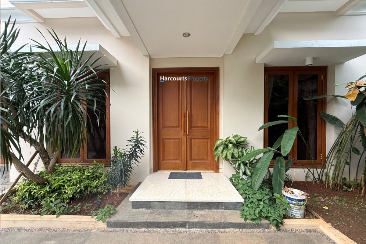 Disewakan Rumah Modern Tropikal 2 Lantai Siap Huni Area Cipete - Foto 7