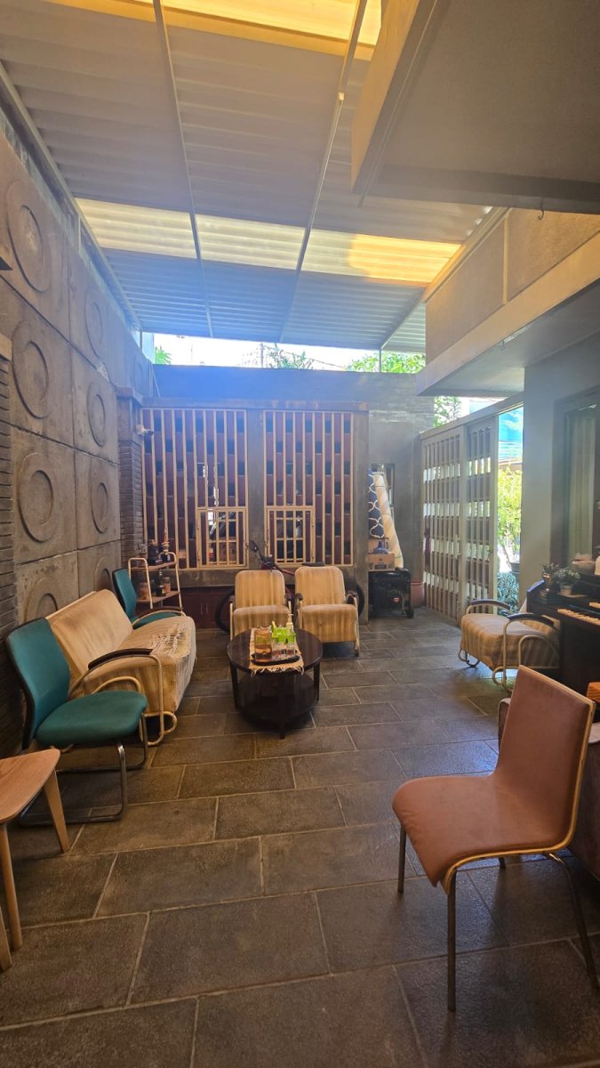 Rumah Mewah di Cluster Elite Tirtamaya Residence, Gentan - Foto 9