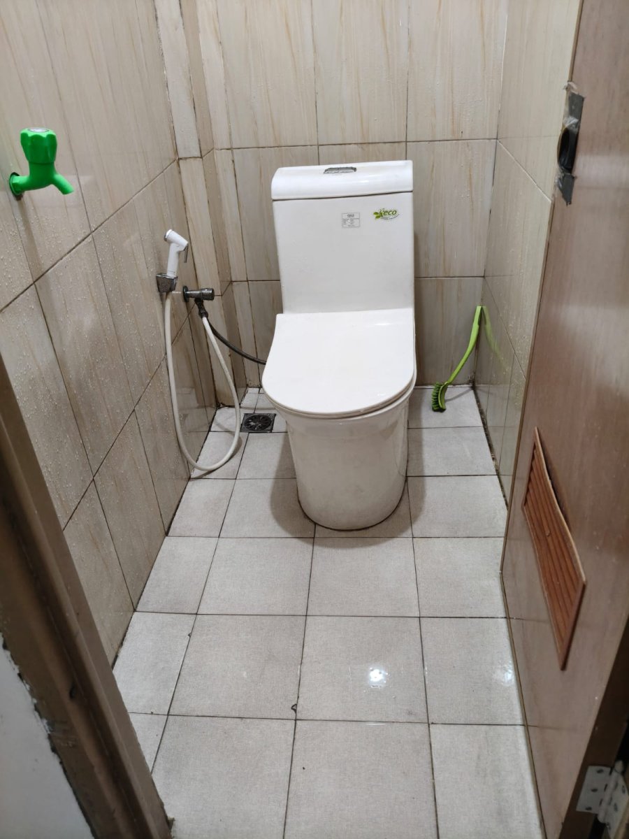 Disewakan 1 Unit Ruko Rapih Di Jl.Margonda raya, Depok - Foto 12