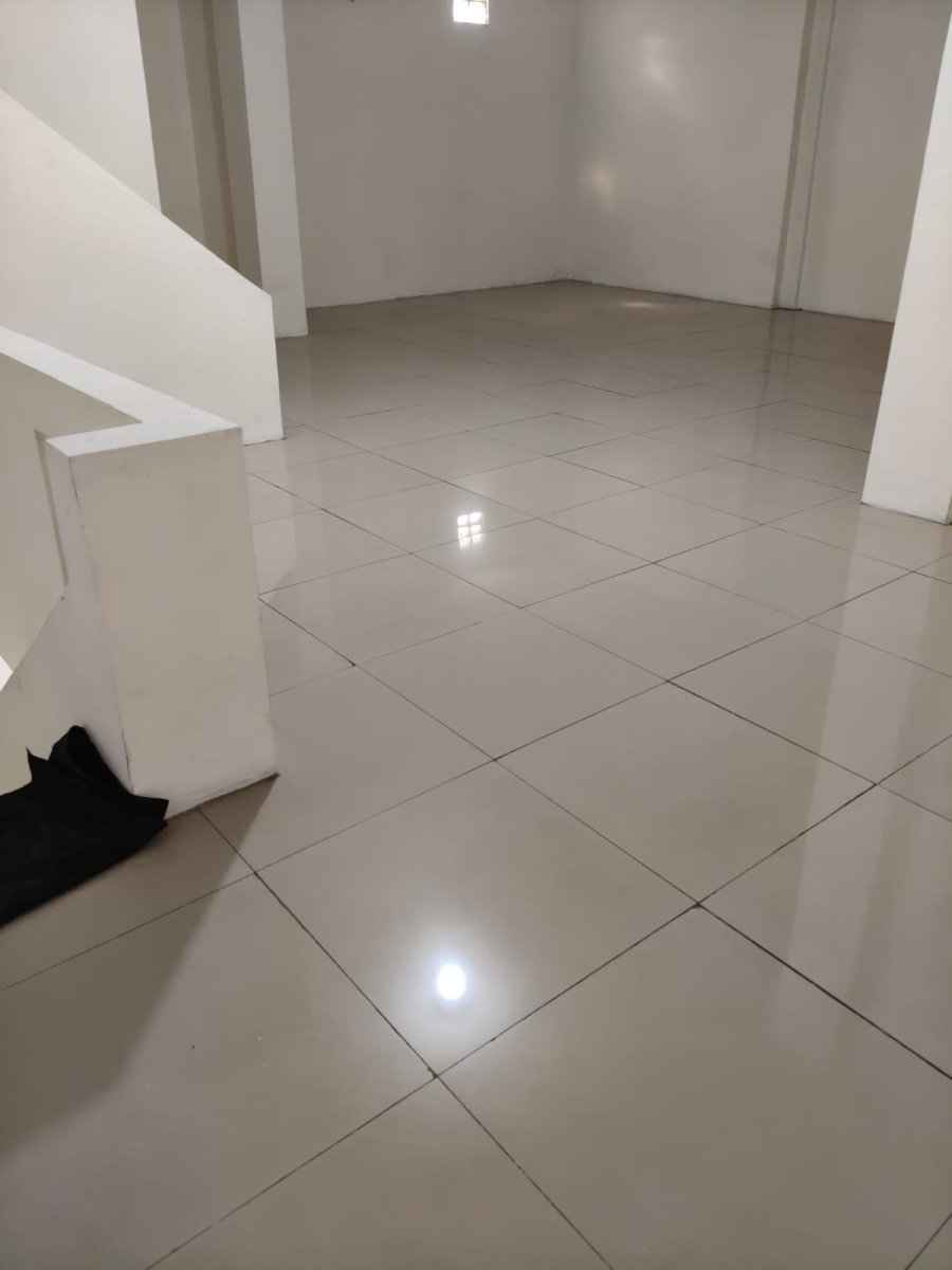 Disewakan 1 Unit Ruko Rapih Di Jl.Margonda raya, Depok - Foto 6