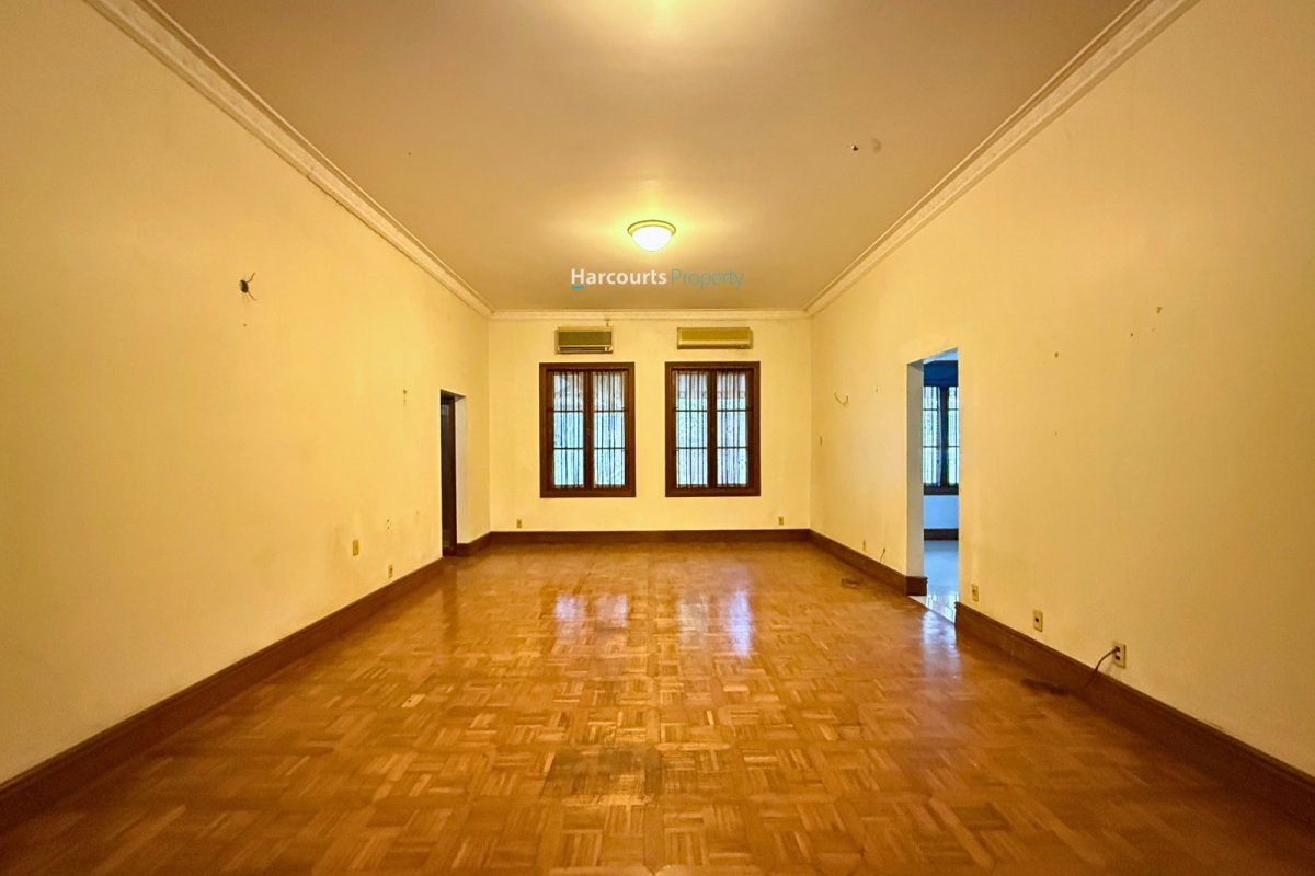 Dijual Rumah Hitung Tanah Lokasi Strategis Area Jagakarsa - Foto 3