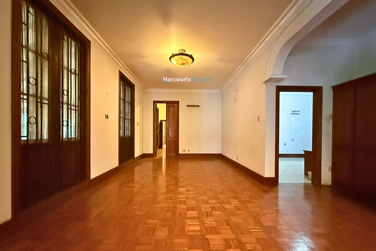 Dijual Rumah Hitung Tanah Lokasi Strategis Area Jagakarsa - Foto 5