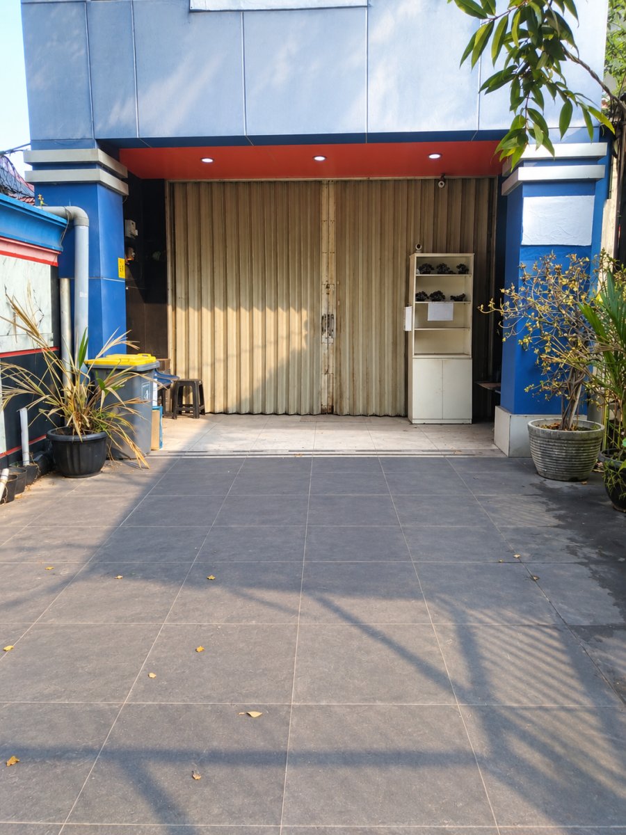 Dijual 1 Unit Ruko Lokasi Strategis Di Jl. Perserikatan, Rawamangun - Jkt Timur - Foto 2